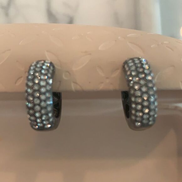 Joan Boyce Baby Bling Clip Hoops - Picture 2 of 4